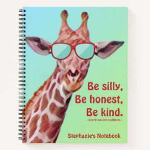 Fun Giraffe Inspirerend Quote Emerson wordt Gekke  Notitieboek