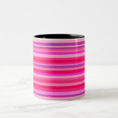 Fun, Girly Pink en Paarse Stripes Patroon Tweekleurige Koffiemok (Center)