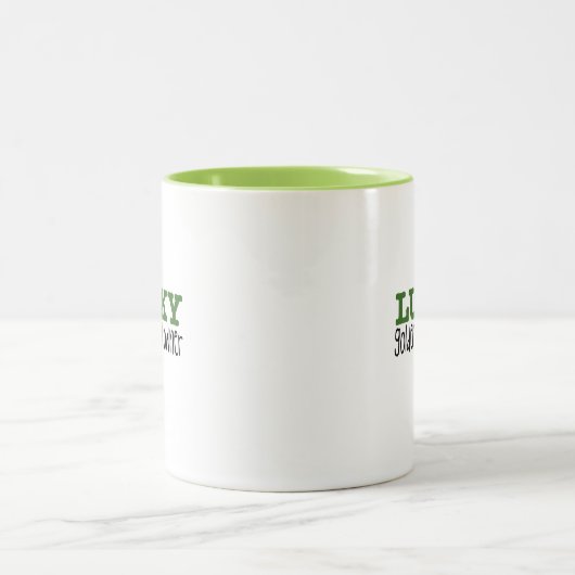 Fun, Golden Irish mok (Center)