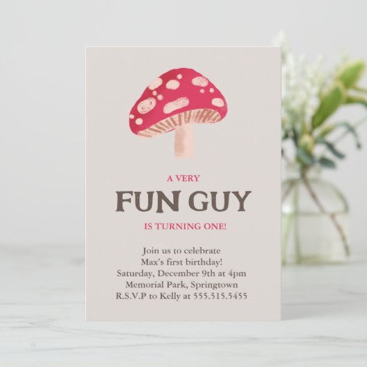 Fun Guy Mushroom Thema verjaardagsuitnodiging Kaart (Staand voorkant)