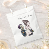 Fun Halloween Favor Bag with Ghostly Bride & Groom Bedankzakje (Geknipt)