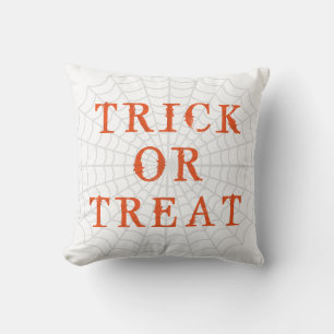 Fun Happy Halloween Trick or treat met spider Web Kussen
