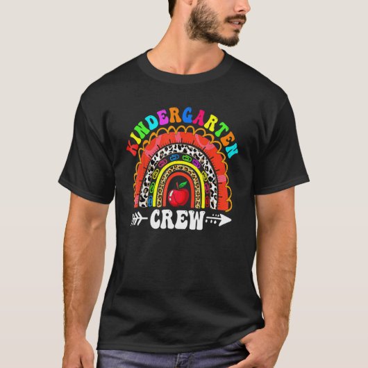 Fun Kindergarten Crew Rainbow First Day Cute Back T-shirt (Voorkant)