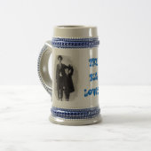 FUN! Legendary Finse GIANT BARTENDER BEER STEIN Bierpul (Voorkant links)