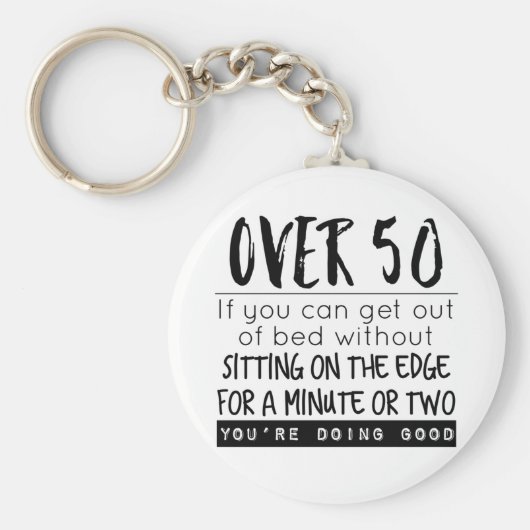 Fun Meer dan 50 Weg met Bed Joke Sleutelhanger (Voorkant)