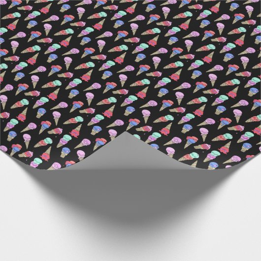 Fun Melty Summer Gothic Skull Ice Cream pastel zwa Cadeaupapier (Hoek)