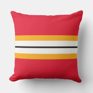 Fun Nautical Red Yellow White-racestapes Buitenkussen