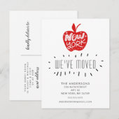 Fun New York Red Apple Moving Announcement Card Aankondigingskaart (Voorkant / Achterkant)