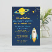 Fun Outer Space Rocket Birthday Party Invitation Kaart (Staand voorkant)