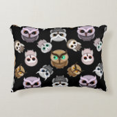 Fun Owl Pattern on Black Background Decoratief Kussen (Voorkant)