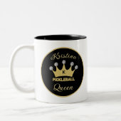 Fun Pickleball Queen Crown Initiaal Naam Tweekleurige Koffiemok (Links)
