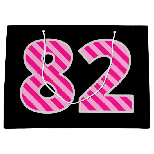 Fun Pink Striped "82"; Happy 82nd Birthday; Name Groot Cadeauzakje (Voorkant)