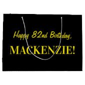 Fun Pink Striped "82"; Happy 82nd Birthday; Name Groot Cadeauzakje (Achterkant)