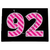 Fun Pink Striped "92"; Happy 92nd Birthday; Name Groot Cadeauzakje (Voorkant)