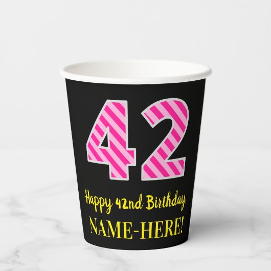 Fun Pink Stripes "42": Happy 42nd Birthday + Name Papieren Bekers (Achterkant)