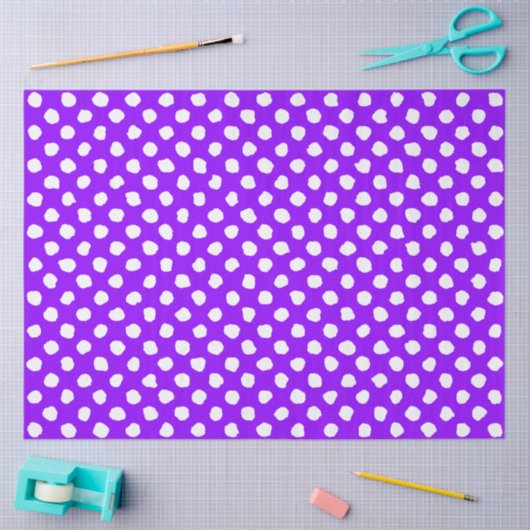 Fun Purple With Irregular White Polka Dots Tissuepapier (Craft)