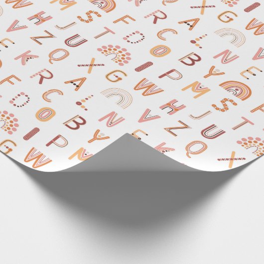 Fun Rainbow Alphabet Pattern Cadeaupapier (Hoek)