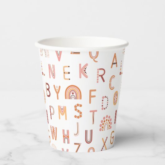 Fun Rainbow Alphabet Pattern Papieren Bekers (Voorkant)