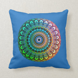 Fun Rainbow en Hearts Mandala op blauw Kussen