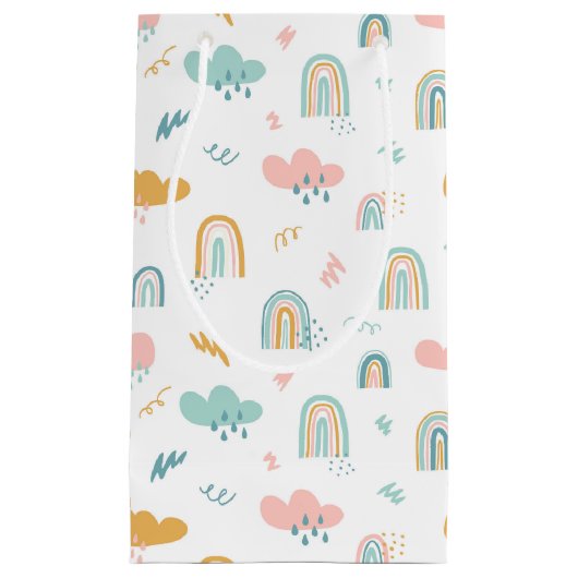 Fun Rainbow & Rain Cloud Pattern Klein Cadeauzakje (Voorkant)