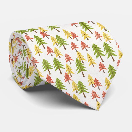 Fun Red Green Yellow Abstract Pine Trees Pattern Stropdas (Opgerold)