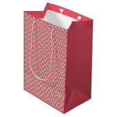 Fun Red & White Snowflake Pattern Kerstmis Medium Cadeauzakje (Voorkant Gekanteld)