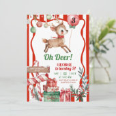 Fun Retro Christmas Deer Birthday Invitation Kaart (Staand voorkant)