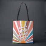 Fun Retro Custom 40th Birthday  Photo Tote Bag<br><div class="desc">Deze aangepaste moderne retro leuke regenboog zonnestraal foto 40e verjaardagsfeestje canvas tas is een fantastisch accessoire voor iedereen die op zoek is om hun mijlpaal verjaardag in stijl te vieren. Met een retro-geïnspireerd sunburst-ontwerp in een regenboog van kleuren, is dit tas zeker een hit op elk feest. Het bevat ook...</div>