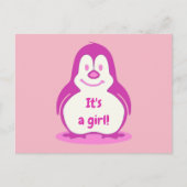 Fun roze glimlachend pinguïn Het is een meisje dat Aankondigingskaart (Voorkant)
