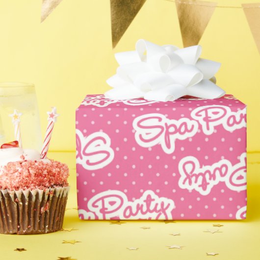 Fun roze spa party word art wrappaper cadeaupapier (Verjaardagsfeest)