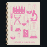 Fun Science Chemistry Laboratory Custom Pink Name Notitieboek<br><div class="desc">Dit leuke notitieboek kenmerkt een schattig ontwerp van wetenschap en chemie in roze en wit. Pas het aan met jouw naam. Geweldig cadeauidee!</div>