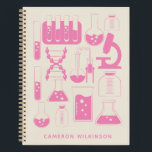 Fun Science Chemistry Laboratory Custom Pink Name Notitieboek<br><div class="desc">Dit leuke notitieboek kenmerkt een schattig ontwerp van wetenschap en chemie in roze en wit. Pas het aan met jouw naam. Geweldig cadeauidee!</div>