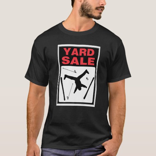 Fun Skiing Day Yard Sale Skier and Gear Overal T-shirt (Voorkant)