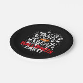 Fun Spooky Trick or treat Halloween Party Papieren Bordje (Gekanteld)