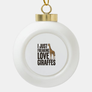 Fun T-shirt-ontwerp met vintage-gravure voor giraf Keramische Bal Ornament