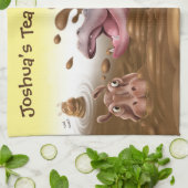 Fun Tea Towel Hippos in de modder. Theedoek (Gevouwen)
