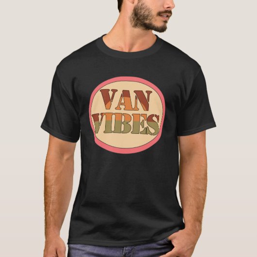 Fun Van Vibes Retro Van Life Camper T-shirt (Voorkant)