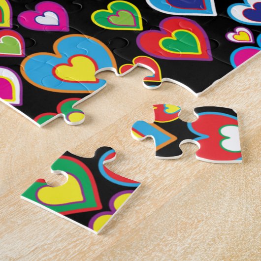 Fun Vibrant Rainbow of Hearts Pattern Love Legpuzzel (Zijkant)