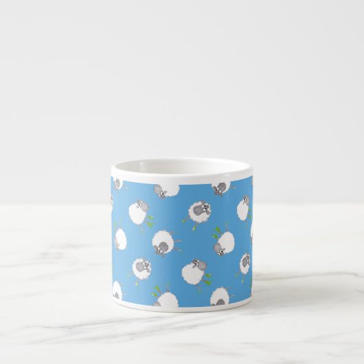 Fun Welsh Sheep Pattern on Sky Blue Background Espresso Kop (Voorkant)