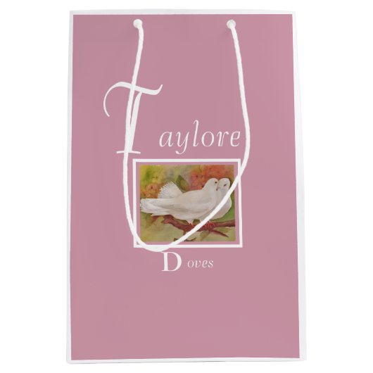 Fun White Doves Medium Cadeauzakje (Voorkant)