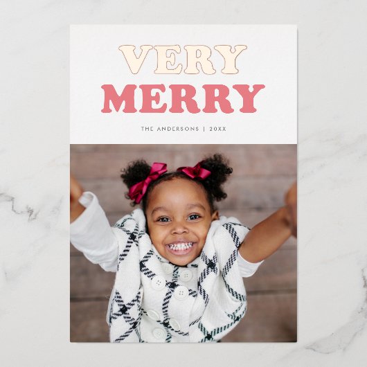 Fun Zeer Merry Retro Typografie Foto Roos Gold Folie Feestdagenkaart (Voorkant)