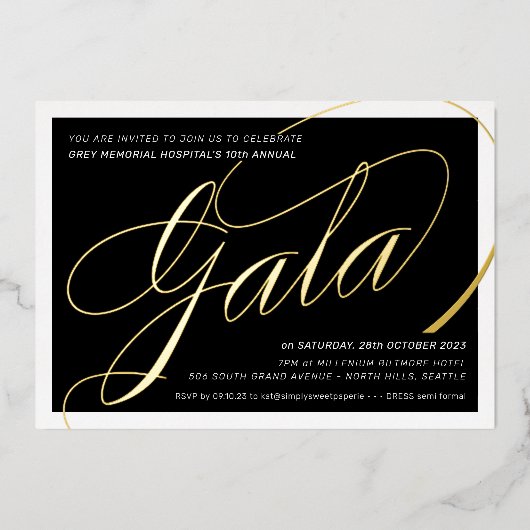 FUNCTIONERENDE GALA elegant calligrafie zwart goud Folie Uitnodiging (Voorkant)