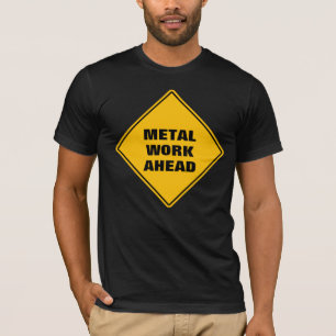 Fungerend geel metaal werkt vooruit t-shirt