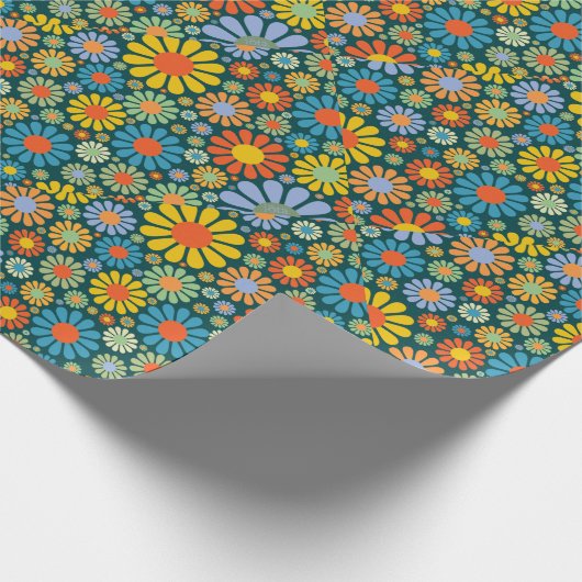 Funky 70s Style Flowers Cadeaupapier (Hoek)