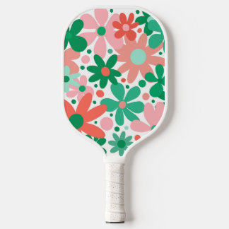 Funky, abstracte bloemen in roze, groen en koraal pickleball paddle