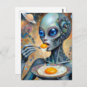 Funky alien eten gebakken eieren met loopdooiers briefkaart (Voorkant / Achterkant)