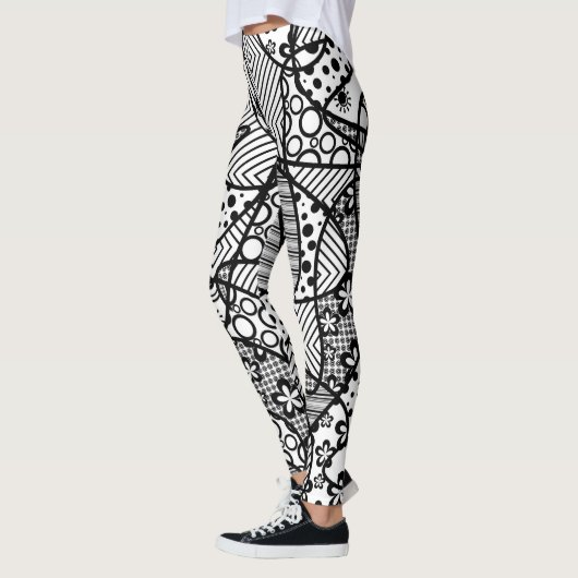 Funky, Artsy, Black & White Pattern Abstract 4 Leggings (Links)