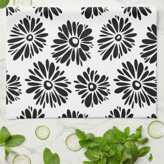 Funky Black and Floral white Theedoek (Gevouwen)