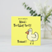 Funky Boerderij Chicken Birthday Party Invitation  Kaart (Staand voorkant)