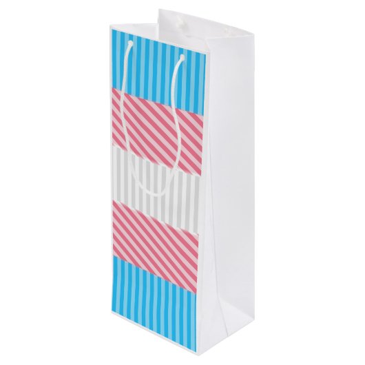 Funky Boho Streep Abstract Transgender Pride Vlag Wijn Cadeautas (Achterkant Gekanteld)